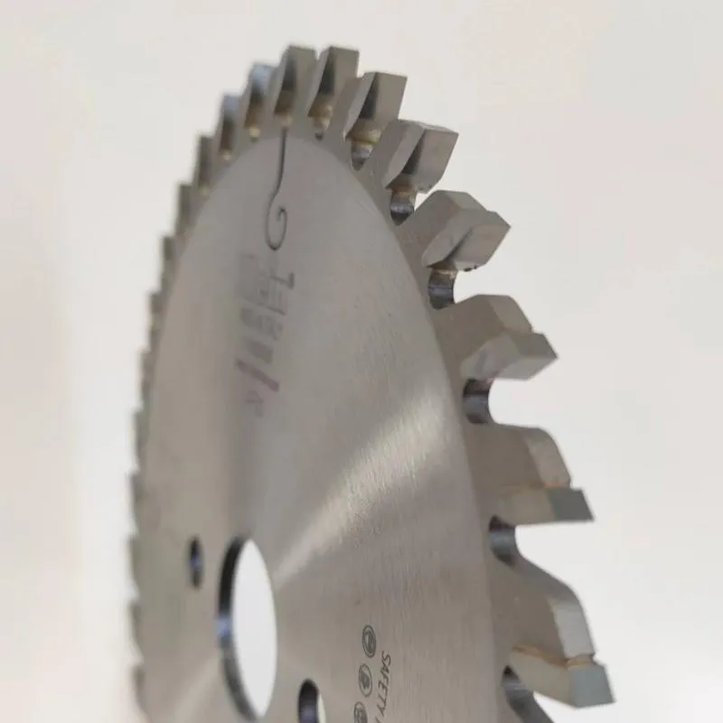 Inciseur carbure conique - Diamètre 150 mm - Alésage 30 mm - 36 Dents plates - Epaisseur 4,3 à 5,5 mm - Sistemi KLEIN