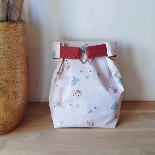 Pochette / sac imperméable en tissu coton enduit /rose motif ourson hibou / wet bag / sac étanche /sac à couches /lavable/réutis