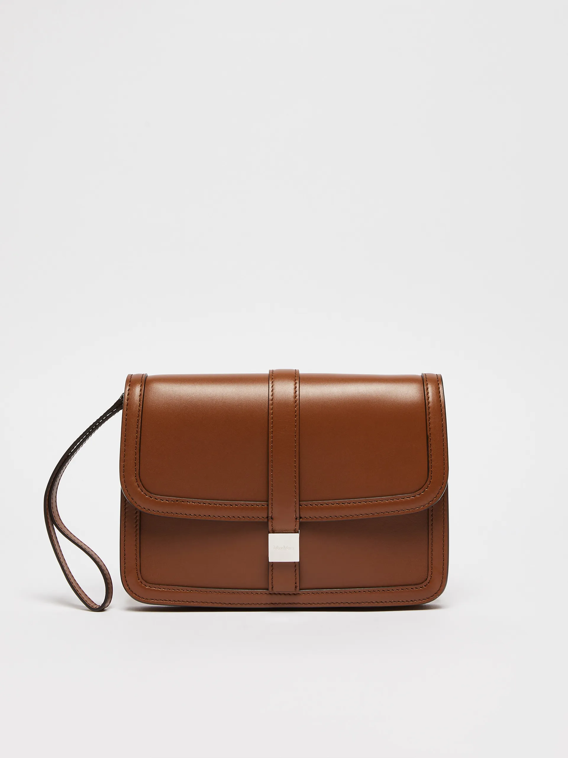 Pochette en cuir lisse