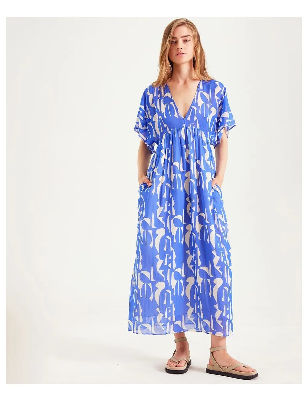 Robe Nour Klein