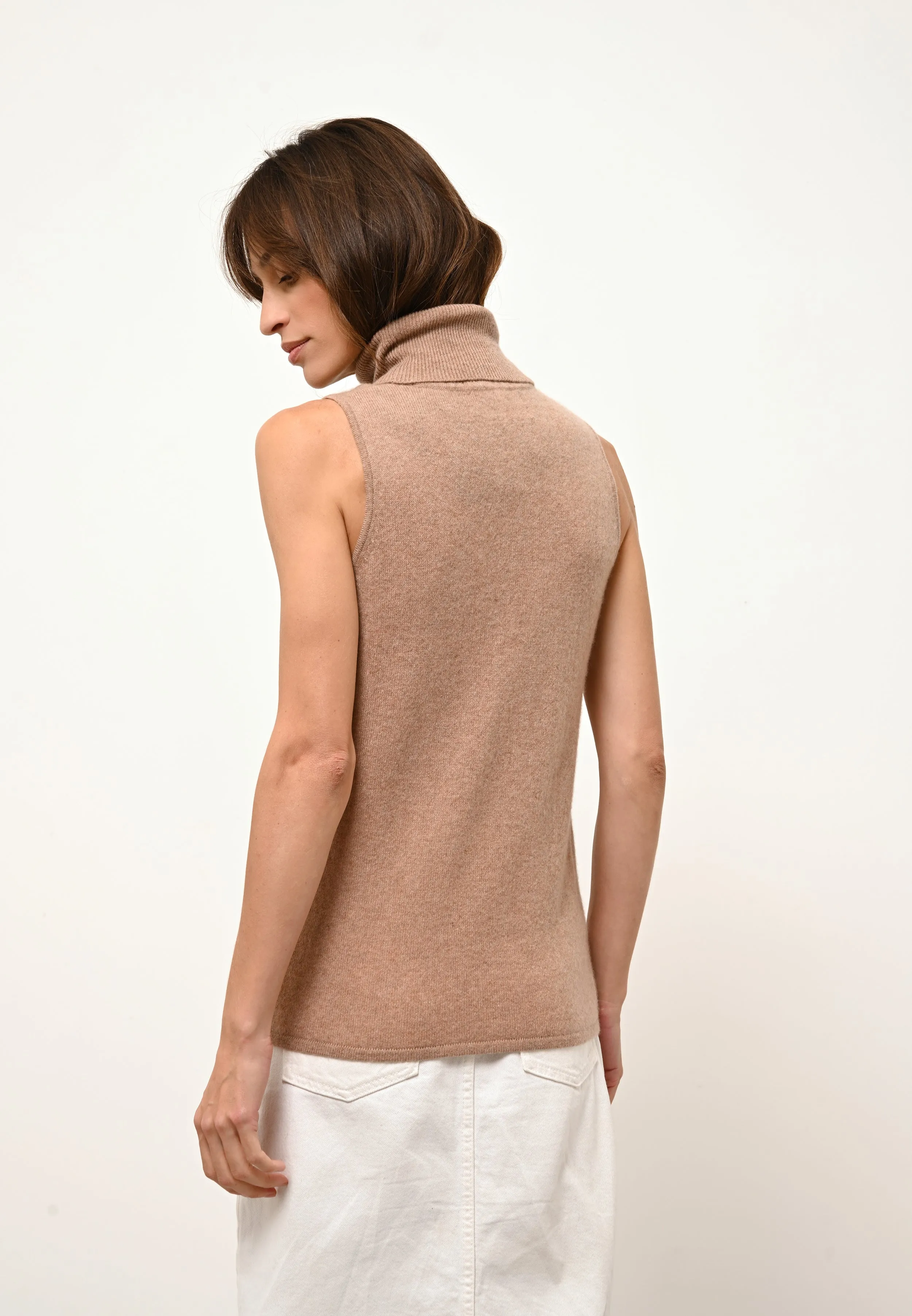 VIOLET pull col roulé camel chiné